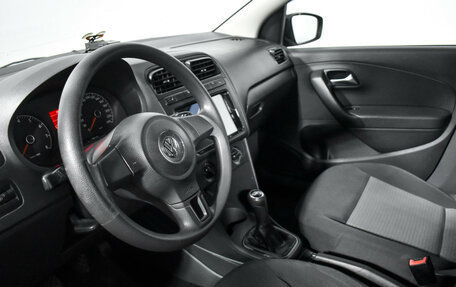 Volkswagen Polo VI (EU Market), 2011 год, 525 000 рублей, 9 фотография
