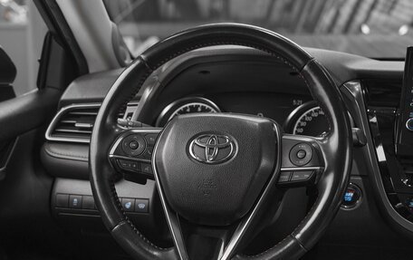 Toyota Camry, 2021 год, 3 195 000 рублей, 11 фотография