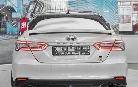 Toyota Camry, 2021 год, 3 195 000 рублей, 5 фотография
