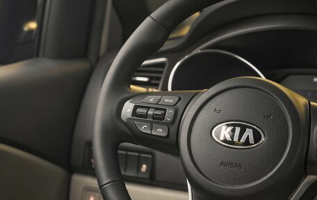 KIA Carnival III, 2018 год, 2 549 000 рублей, 11 фотография