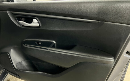 KIA Rio IV, 2018 год, 1 250 000 рублей, 23 фотография
