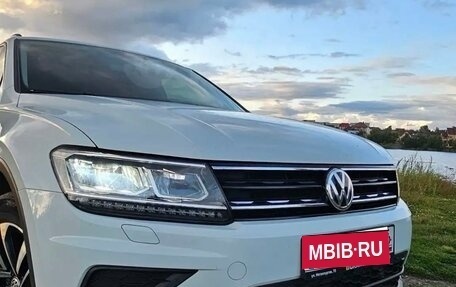 Volkswagen Tiguan II, 2020 год, 3 400 000 рублей, 1 фотография