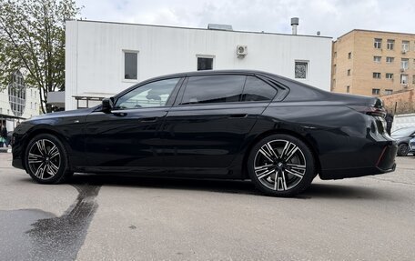 BMW 7 серия, 2022 год, 13 500 000 рублей, 9 фотография