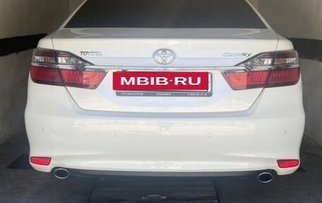 Toyota Camry, 2014 год, 3 фотография