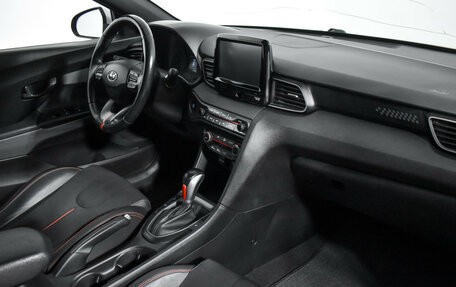 Hyundai Veloster II, 2018 год, 1 775 000 рублей, 13 фотография