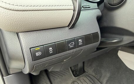 Toyota Camry, 2020 год, 2 400 000 рублей, 13 фотография