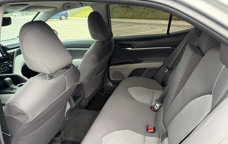 Toyota Camry, 2020 год, 2 400 000 рублей, 12 фотография