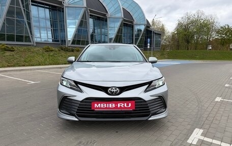 Toyota Camry, 2020 год, 2 400 000 рублей, 19 фотография