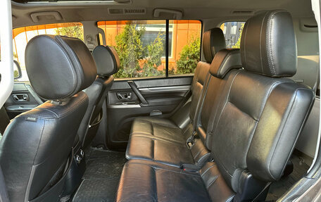 Mitsubishi Pajero IV, 2012 год, 1 760 000 рублей, 16 фотография