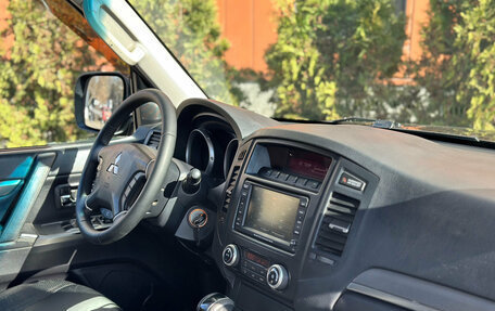 Mitsubishi Pajero IV, 2012 год, 1 760 000 рублей, 13 фотография