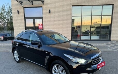 Infiniti FX II, 2012 год, 1 850 000 рублей, 2 фотография