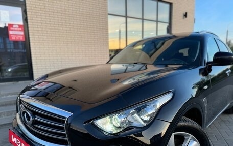 Infiniti FX II, 2012 год, 1 850 000 рублей, 6 фотография