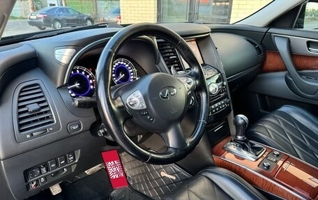 Infiniti FX II, 2012 год, 1 850 000 рублей, 20 фотография