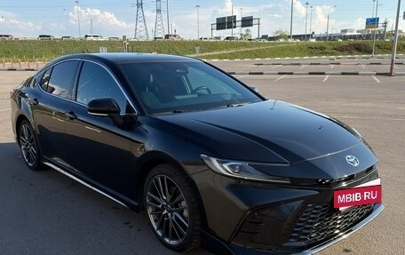 Toyota Camry, 2025 год, 3 750 000 рублей, 3 фотография