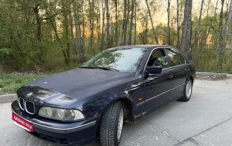BMW 5 серия, 1998 год, 275 000 рублей, 2 фотография