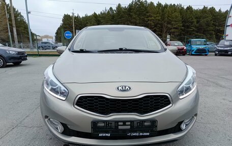 KIA cee'd III, 2014 год, 949 995 рублей, 2 фотография