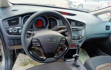 KIA cee'd III, 2014 год, 949 995 рублей, 16 фотография