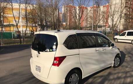 Honda Freed I, 2010 год, 1 070 000 рублей, 3 фотография