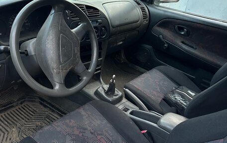 Mitsubishi Colt VI рестайлинг, 2000 год, 87 000 рублей, 4 фотография