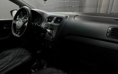 Volkswagen Polo VI (EU Market), 2018 год, 799 777 рублей, 11 фотография