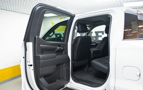 Chevrolet Silverado, 2025 год, 10 999 000 рублей, 12 фотография