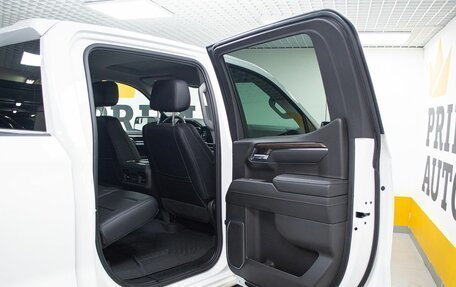 Chevrolet Silverado, 2025 год, 10 999 000 рублей, 20 фотография