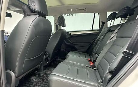 Volkswagen Tiguan II, 2021 год, 2 343 300 рублей, 16 фотография