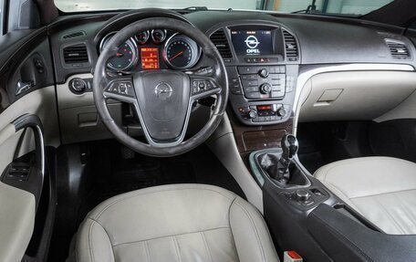 Opel Insignia II рестайлинг, 2012 год, 999 000 рублей, 6 фотография