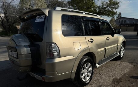 Mitsubishi Pajero IV, 2008 год, 1 750 000 рублей, 3 фотография