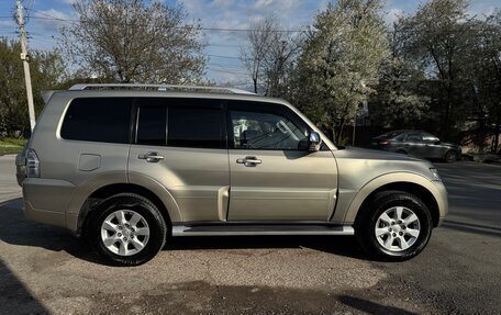 Mitsubishi Pajero IV, 2008 год, 1 750 000 рублей, 2 фотография