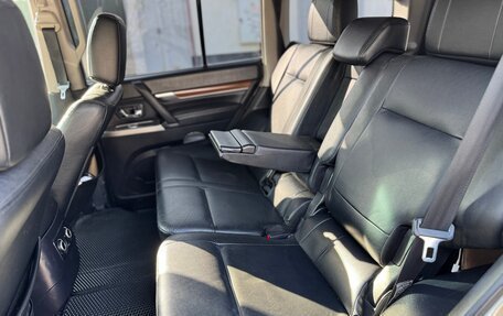 Mitsubishi Pajero IV, 2008 год, 1 750 000 рублей, 7 фотография
