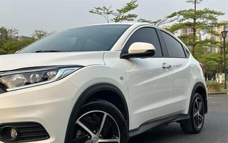 Honda Vezel, 2022 год, 1 466 700 рублей, 8 фотография