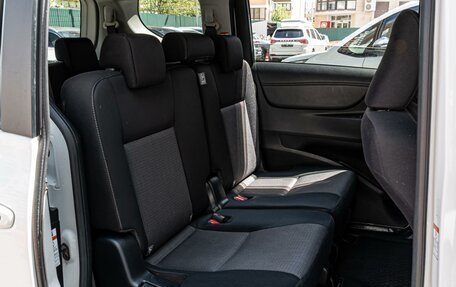 Toyota Sienta II, 2021 год, 1 820 000 рублей, 10 фотография
