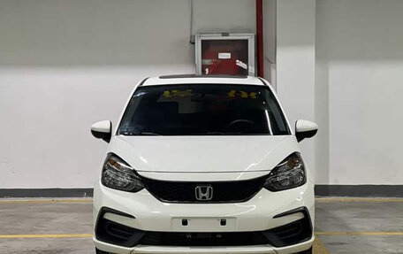 Honda Fit, 2022 год, 1 100 000 рублей, 2 фотография