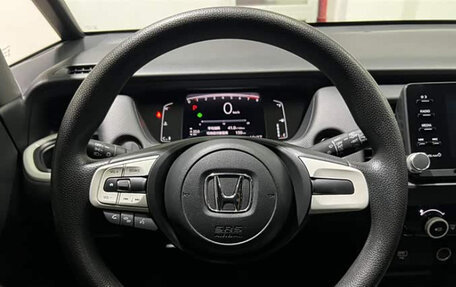 Honda Fit, 2022 год, 1 100 000 рублей, 13 фотография