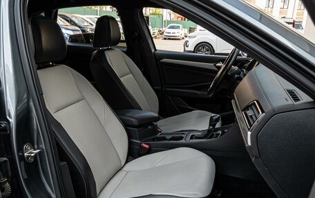 Volkswagen Jetta VII, 2019 год, 1 970 000 рублей, 8 фотография