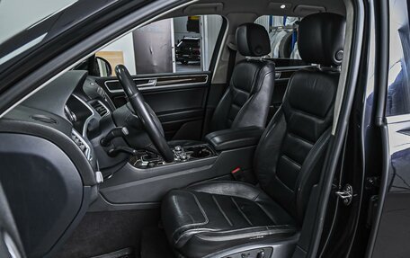 Volkswagen Touareg III, 2016 год, 2 759 000 рублей, 10 фотография