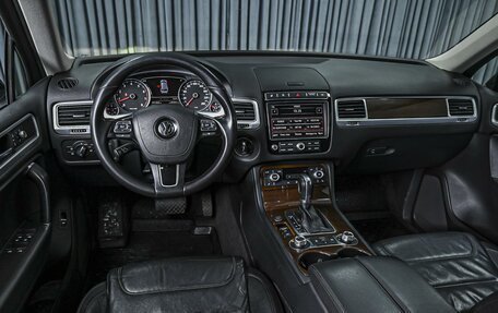 Volkswagen Touareg III, 2016 год, 2 759 000 рублей, 6 фотография