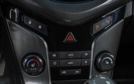 Chevrolet Cruze II, 2014 год, 924 000 рублей, 16 фотография