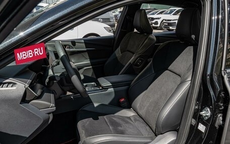 Toyota Camry, 2025 год, 4 399 000 рублей, 10 фотография