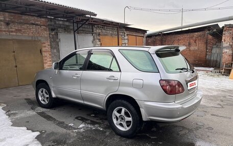 Toyota Harrier, 1998 год, 770 000 рублей, 3 фотография