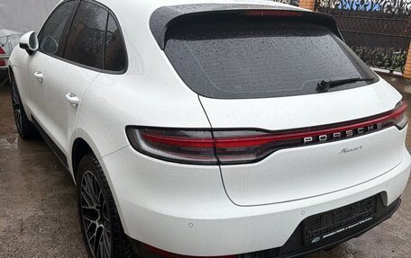 Porsche Macan I рестайлинг, 2021 год, 6 200 000 рублей, 2 фотография