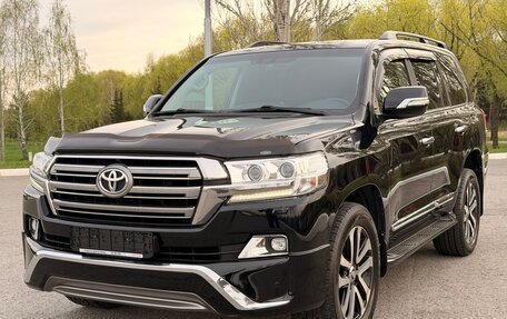 Toyota Land Cruiser 200, 2015 год, 5 670 000 рублей, 5 фотография