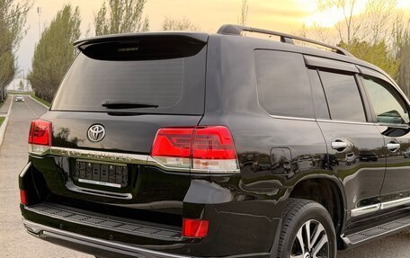 Toyota Land Cruiser 200, 2015 год, 5 670 000 рублей, 10 фотография