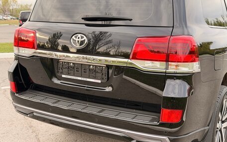 Toyota Land Cruiser 200, 2015 год, 5 670 000 рублей, 30 фотография
