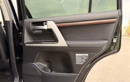 Toyota Land Cruiser 200, 2015 год, 5 670 000 рублей, 40 фотография