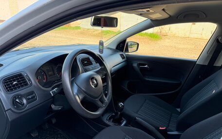 Volkswagen Polo VI (EU Market), 2015 год, 755 000 рублей, 7 фотография