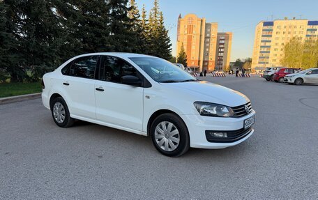 Volkswagen Polo VI (EU Market), 2015 год, 755 000 рублей, 24 фотография