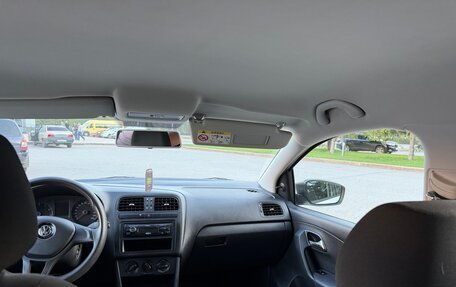 Volkswagen Polo VI (EU Market), 2015 год, 755 000 рублей, 37 фотография