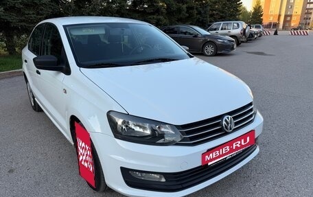 Volkswagen Polo VI (EU Market), 2015 год, 755 000 рублей, 35 фотография